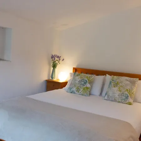 Gites De Montcabirol 度假居