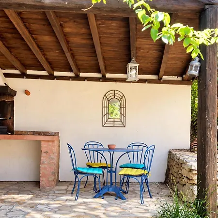 Ferienhaus De Montcabirol